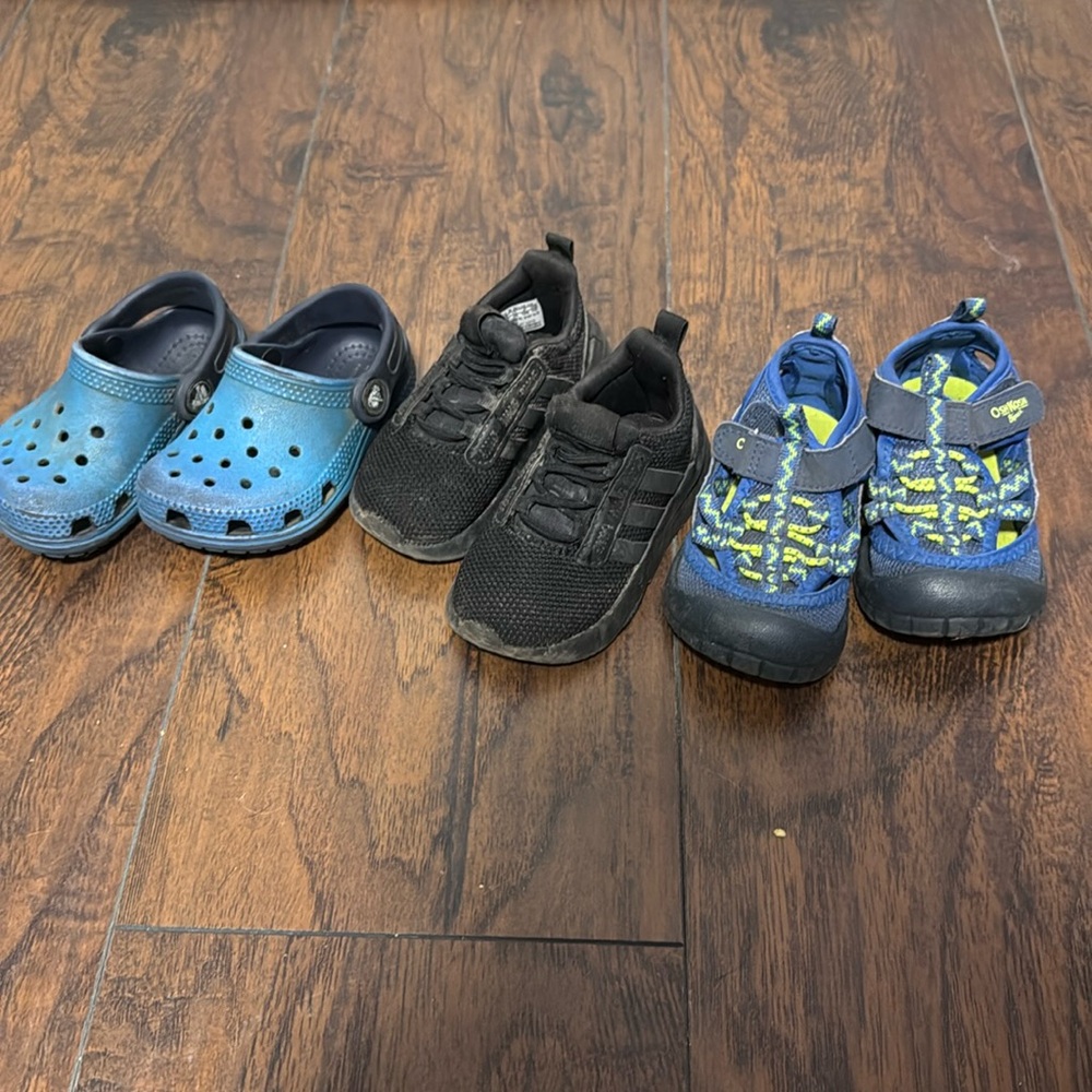 Baby size 5 shoe lot